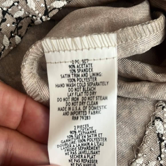 Alex Evenings Women's Top Made in USA - Picture 4 of 10